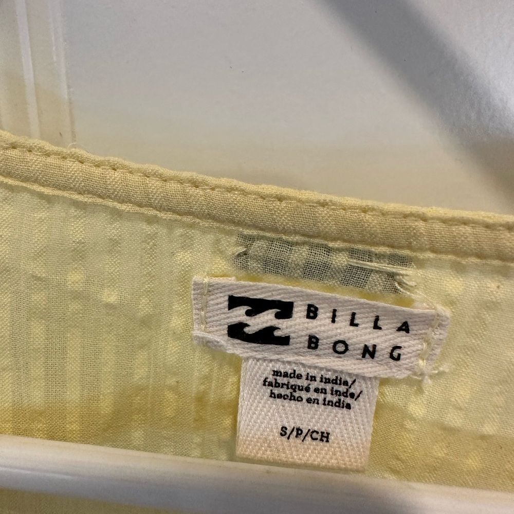 Billabong small romper one piece yellow shorts - Picture 6 of 7